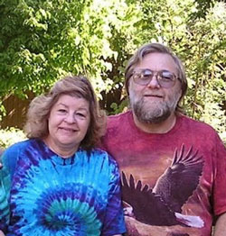 L. E. Doggett and his wife.